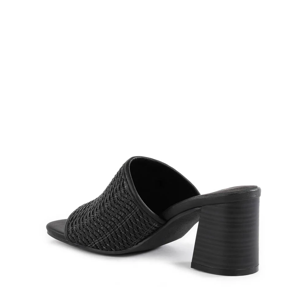 Adapt III Sandal - Image 16