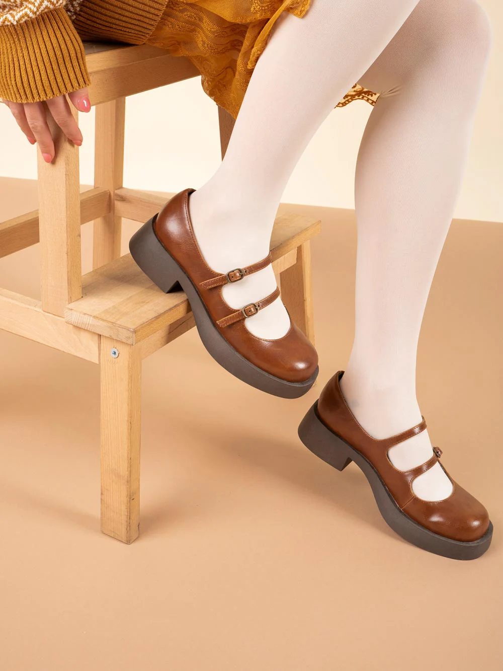 Fan Club Flat - Image 6