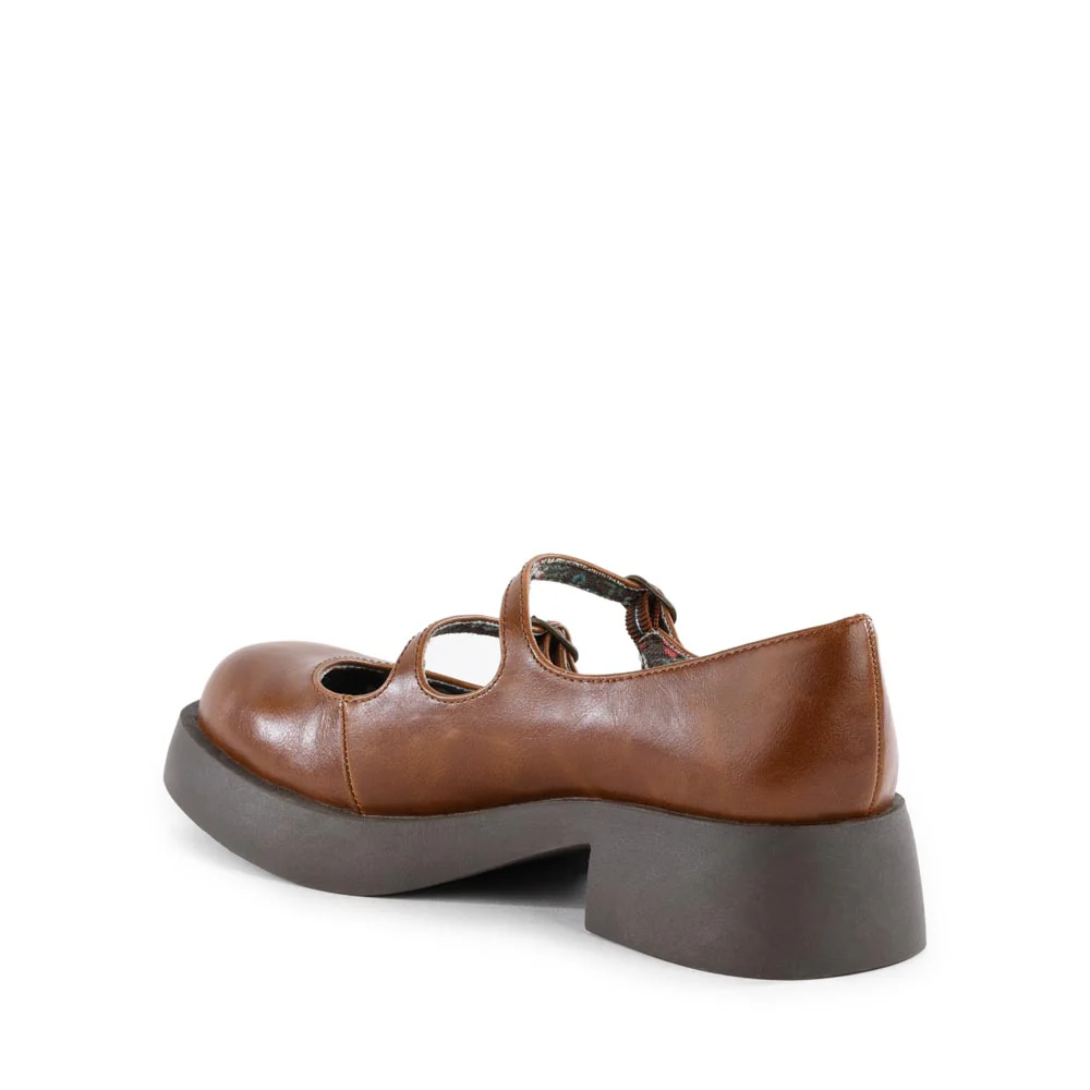 Fan Club Flat - Image 8