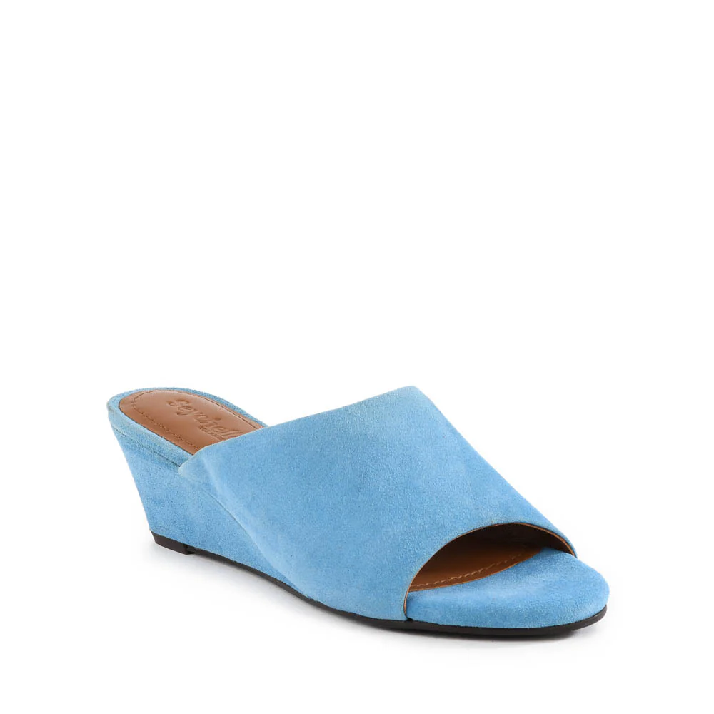 Isn't She Lovely Wedge - Image 11