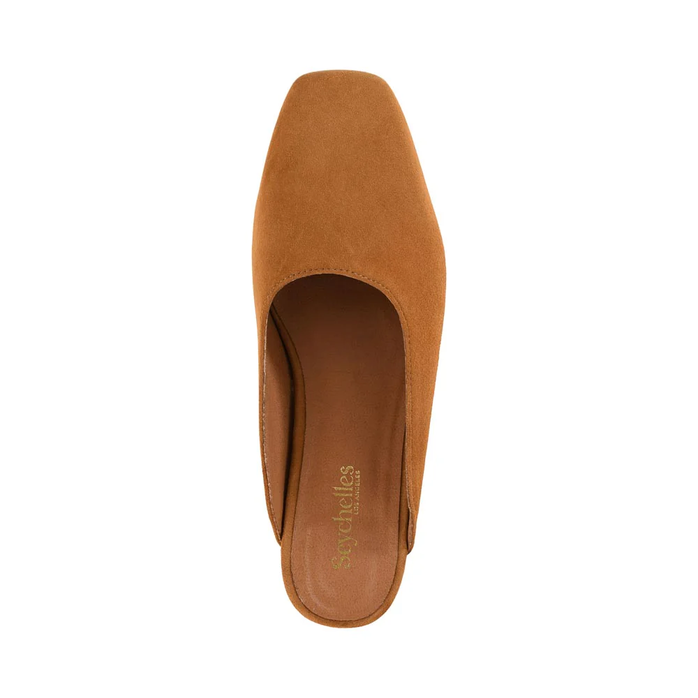 Prim And Proper Mule - Image 13