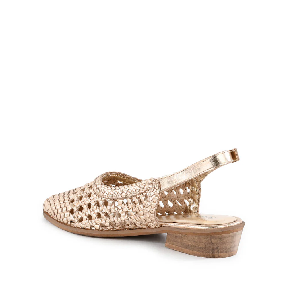 Roxanne Flat - Image 12